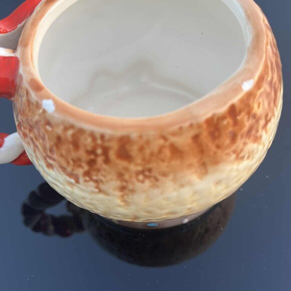 Cracker Barrel Gingermint Christmas Mug. 2 minor chips (pictured) - Picture 4 of 5